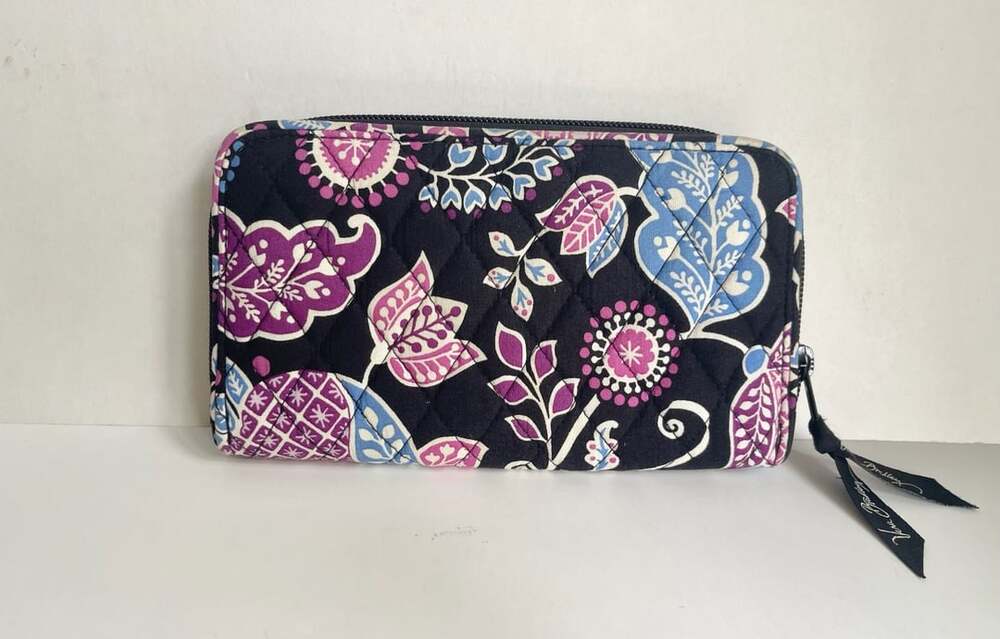 Vera Bradley Alpine Floral Zip Around Wallet Black Pink Blue Floral Quilted